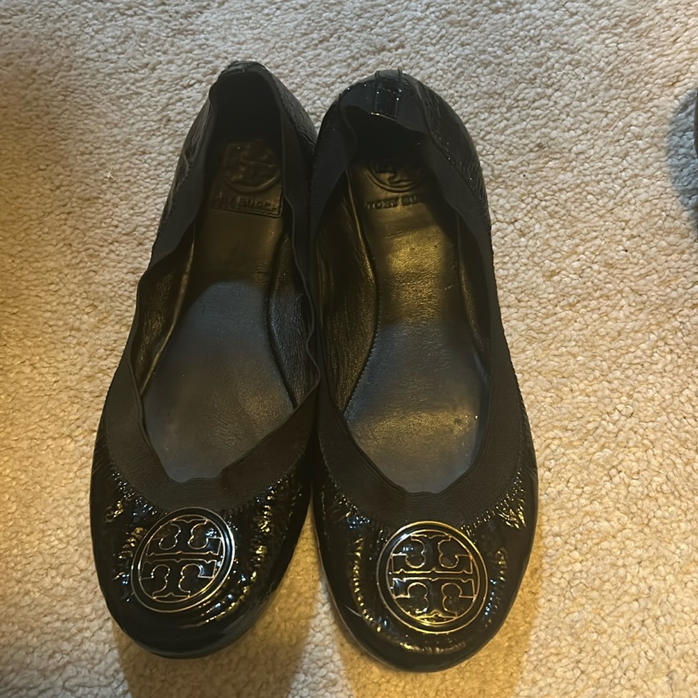 Tory Burch Carolina flat